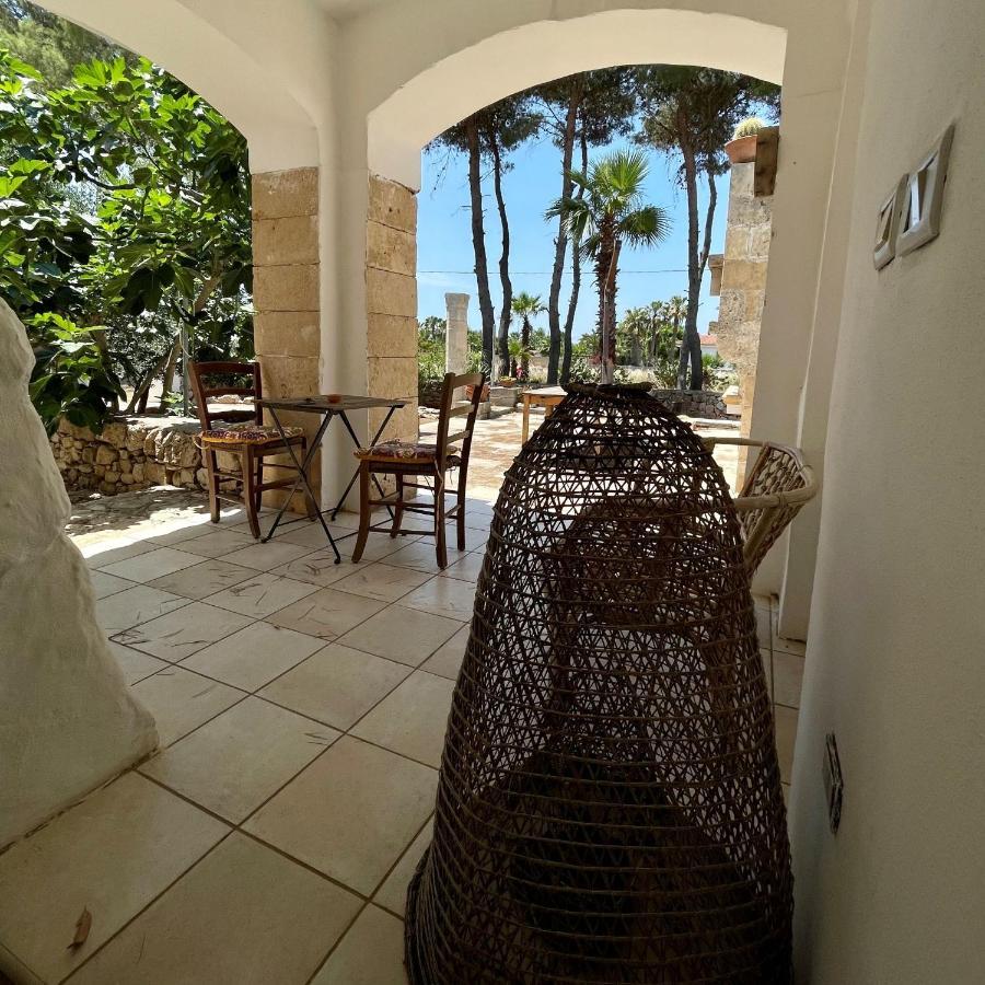 Casa Vacanze Capurre "Trulli E Pajare A Due Passi Dal Pizzo" Gallipoli Exterior photo