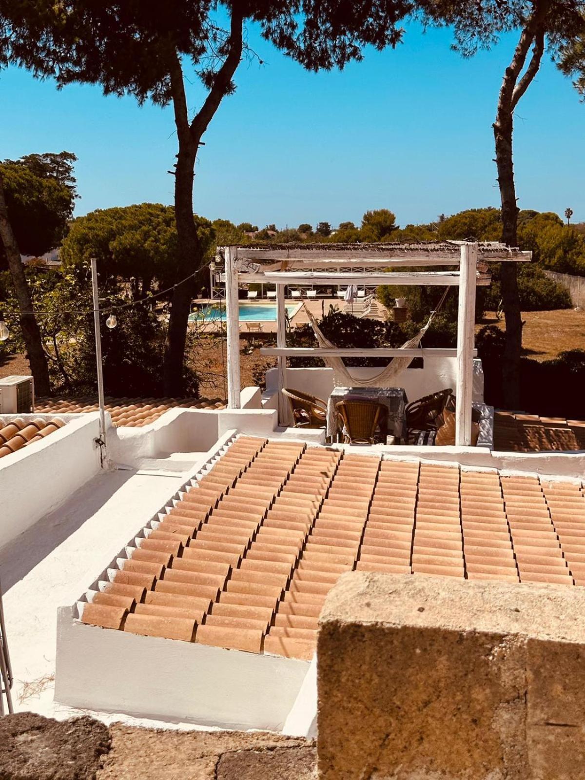 Casa Vacanze Capurre "Trulli E Pajare A Due Passi Dal Pizzo" Gallipoli Exterior photo